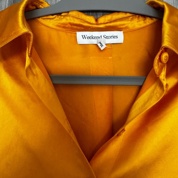 Vibrant Orange Satin Shirt and Pants Set - Picture 3 of 4